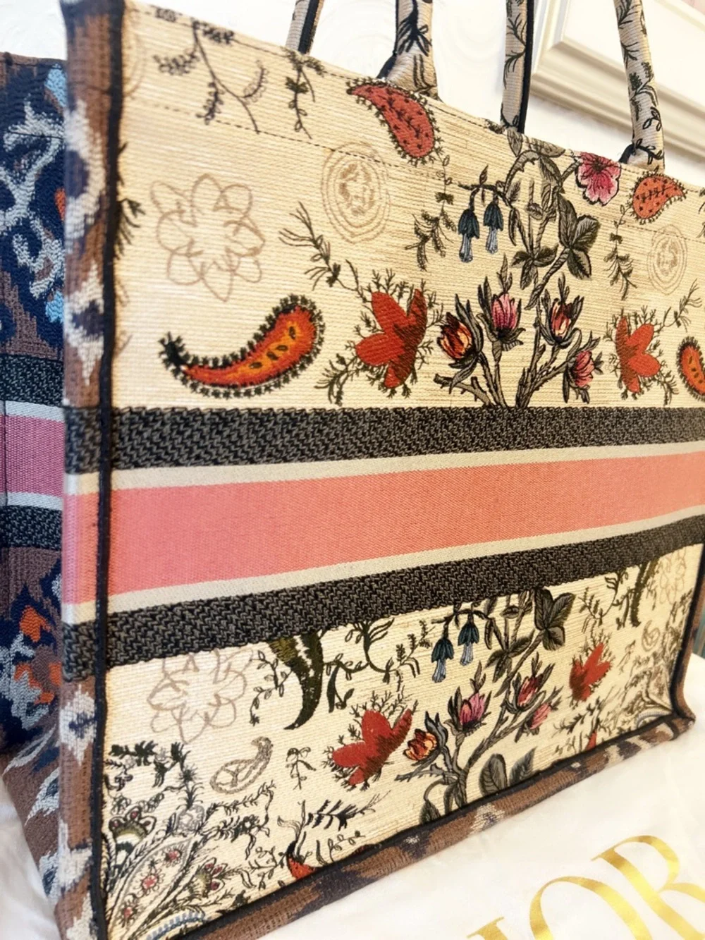 Dior Jacquard Embroidered Book Tote, Large, with dust bag & insert - Picture 6 of 14